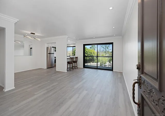 5125-fontaine-st-105-san-diego-ca-92120/hzid_1fb4c367