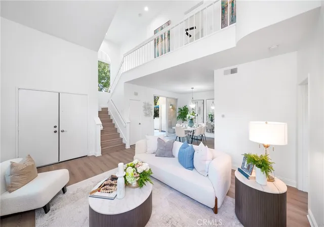 19431-rue-de-valore-38b-foothill-ranch-ca-92610/hzid_b3b9b9ba