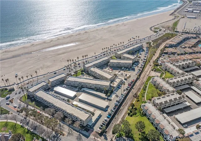 381-e-surfside-port-hueneme-ca-93041/hzid_ca1a6b96