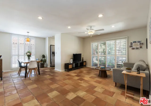 5625-windsor-way-207-culver-city-ca-90230/hzid_180c9044