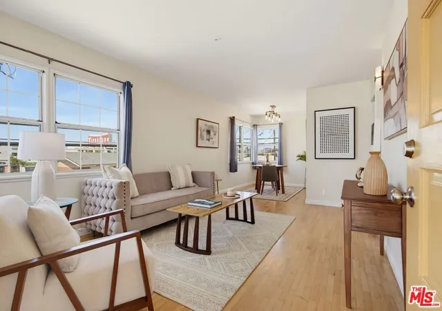 1834-9th-st-5-santa-monica-ca-90404/hzid_4c2059cd