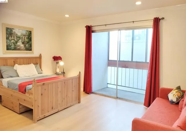 288-whitmore-st-212-oakland-ca-94611/hzid_f7f4a350