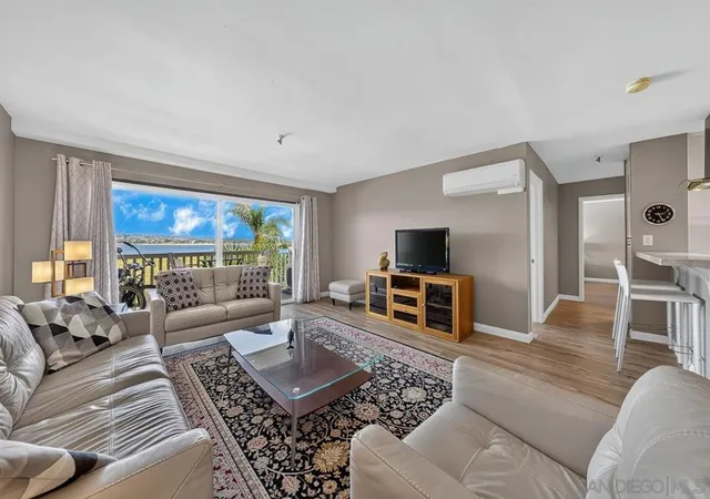 4015-crown-point-dr-310-san-diego-ca-92109/hzid_447f3ce0