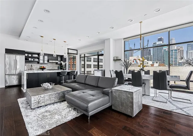 1111-s-grand-ave-511-los-angeles-ca-90015/hzid_eed94a2d