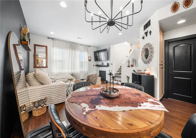 6198-lincoln-18-cypress-ca-90630/hzid_fa55ce3a