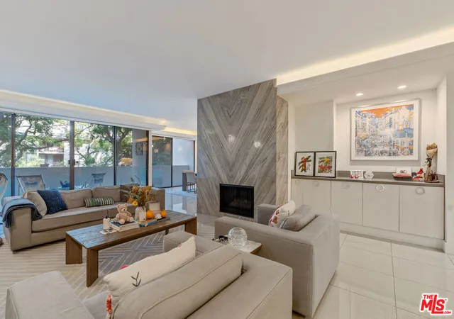 325-n-oakhurst-dr-203-beverly-hills-ca-90210/hzid_2ac7c70c