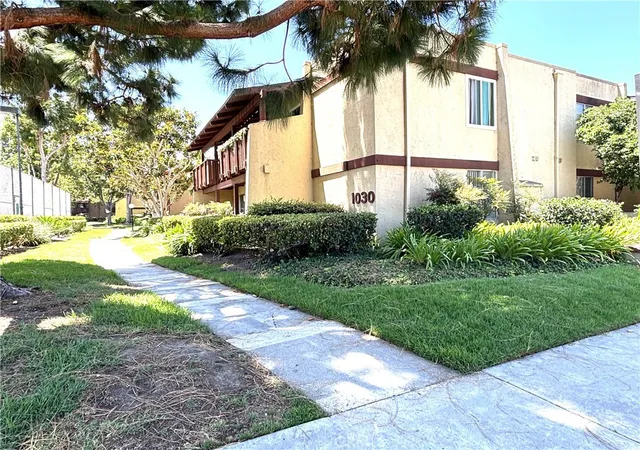 1030-w-macarthur-blvd-38-santa-ana-ca-92707/hzid_a226db34