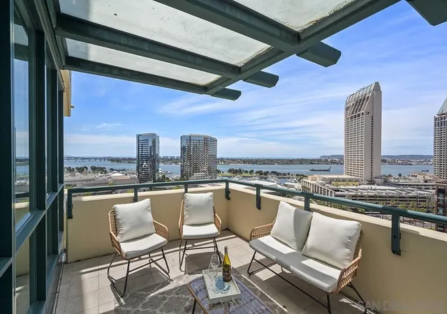 555-front-st-1803-san-diego-ca-92101/hzid_a28d0539