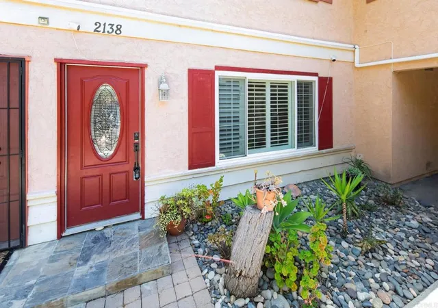 2138-via-robles-oceanside-ca-92054/hzid_3c447107