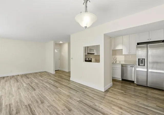 6811-alvarado-rd-24-san-diego-ca-92120/hzid_e21ee9e9