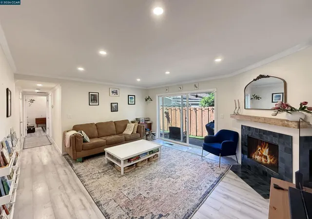 2548-jones-rd-10-walnut-creek-ca-94597/hzid_3fce839d