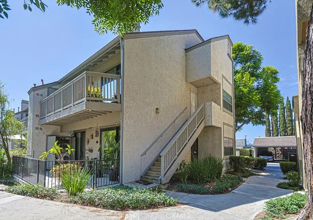 10571-lakeside-dr-s-178-garden-grove-ca-92840/hzid_4d52f870