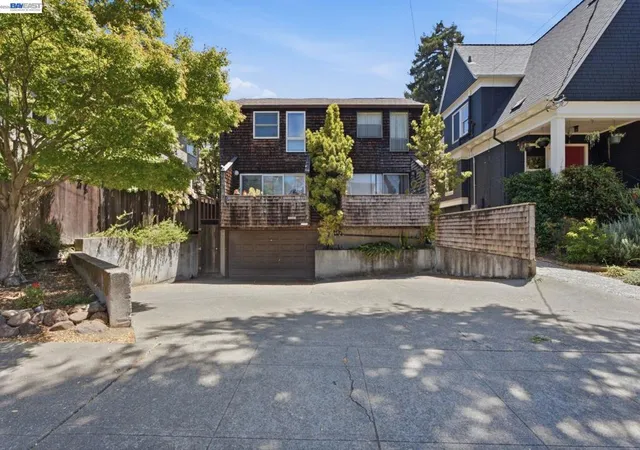 2603-benvenue-ave-3-berkeley-ca-94704/hzid_9a3400d8