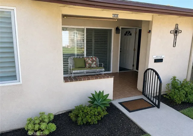 13241-southport-ln-185k-seal-beach-ca-90740/hzid_6e94e2f9