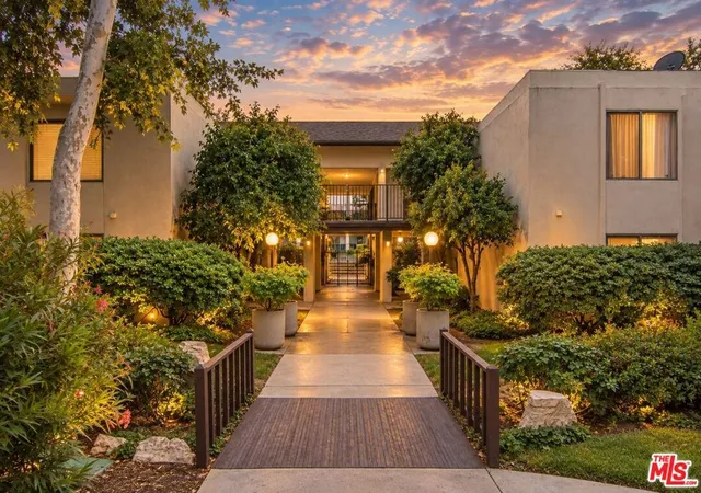 23515-lyons-ave-s9-valencia-ca-91355/hzid_63fef6b5