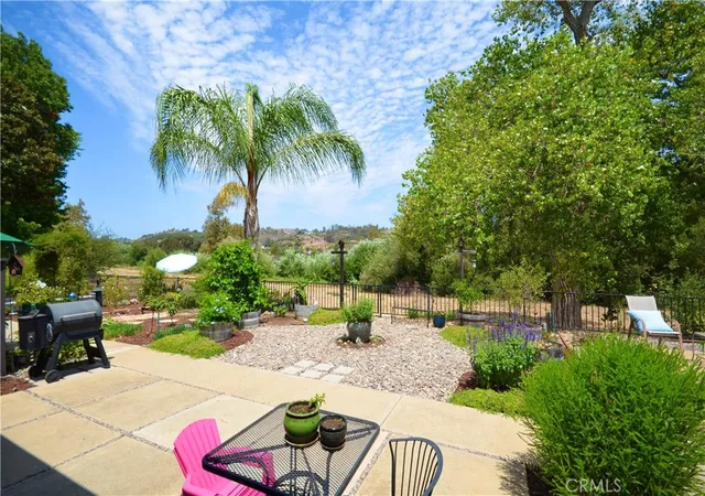 3404-oak-cliff-dr-3-fallbrook-ca-92028/hzid_9b67bb12
