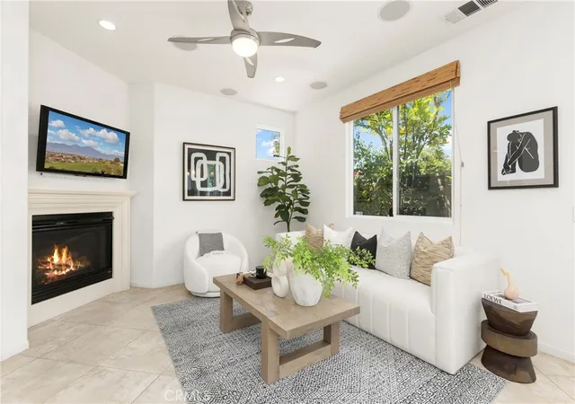 223-sparkleberry-ave-orange-ca-92865/hzid_8446618e