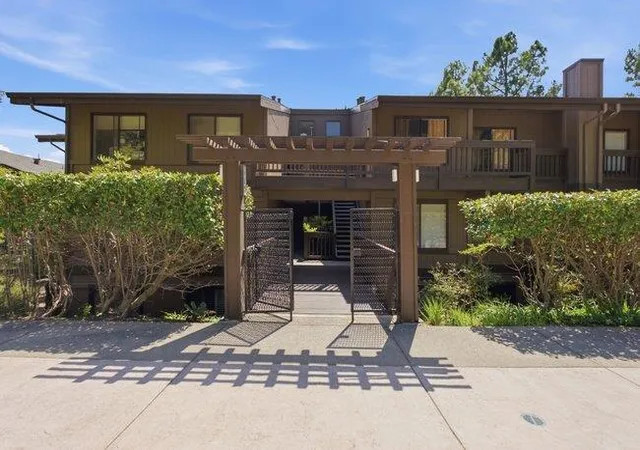 3357-brittan-ave-6-san-carlos-ca-94070/hzid_f34329ad