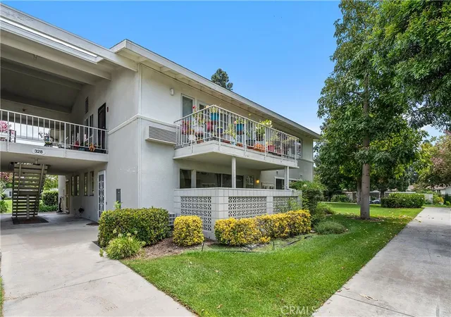 328-avenida-carmel-b-laguna-woods-ca-92637/hzid_a2e95aec