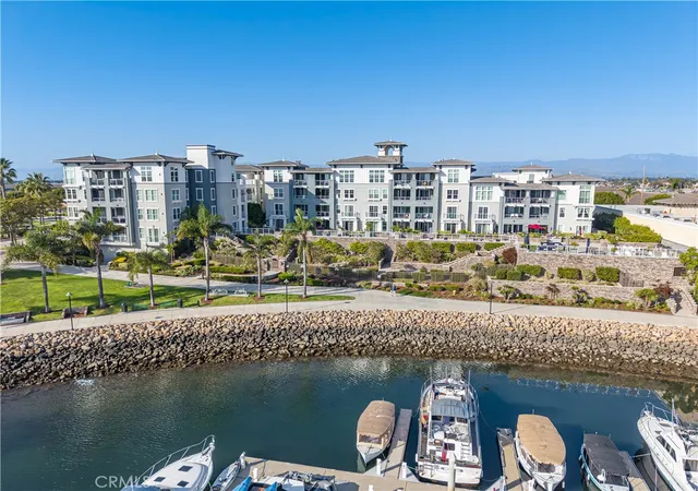 4060-tradewinds-dr-oxnard-ca-93035/hzid_83ef23fa