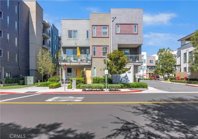 227-bowery-irvine-ca-92612/hzid_d5e0e975