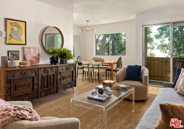 525-n-sycamore-ave-409-los-angeles-ca-90036/hzid_dd69dbeb
