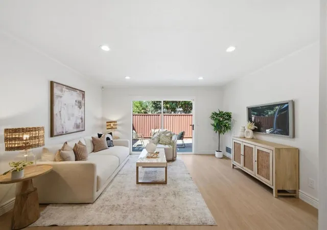 1081-reed-ave-b-sunnyvale-ca-94086/hzid_a2ec716e