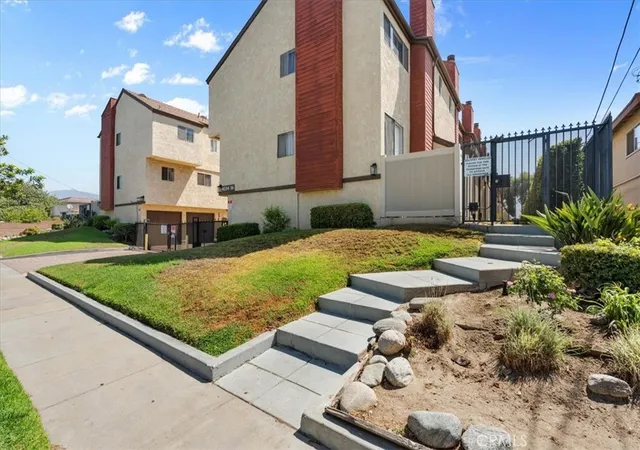 4336-walnut-e-baldwin-park-ca-91706/hzid_d46ac703