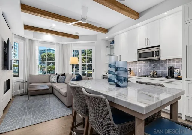 1500-orange-ave-res17-coronado-ca-92118/hzid_0456065d