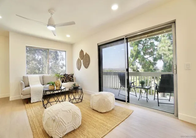4228-vista-del-rio-way-1-oceanside-ca-92057/hzid_dd9e2bef