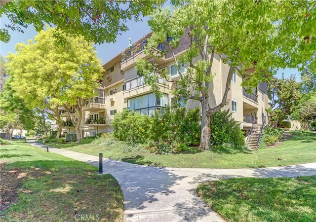 2381-via-mariposa-w-2b-laguna-woods-ca-92637/hzid_6a9c64a6