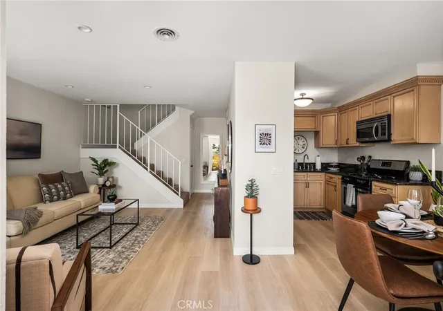 1492-w-badillo-san-dimas-ca-91773/hzid_ca6745ff