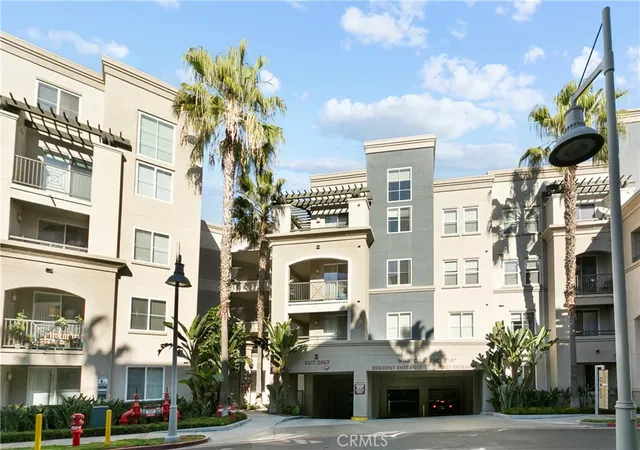 2358-scholarship-irvine-ca-92612/hzid_784be55f