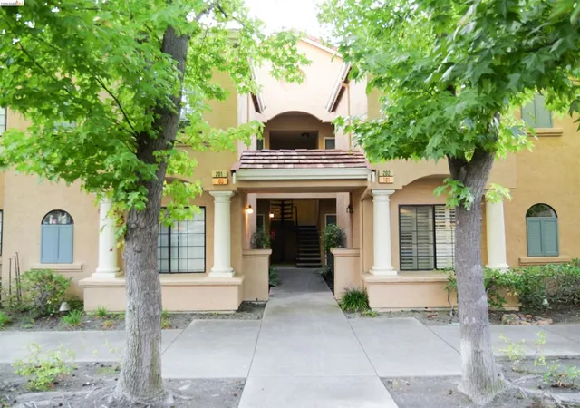 5022-lakeview-dr-202-san-ramon-ca-94582/hzid_64ce847d