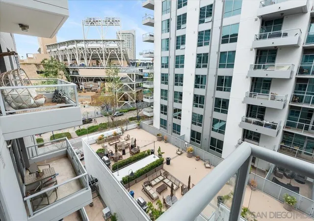 206-park-blvd-601-san-diego-ca-92101/hzid_4d253892