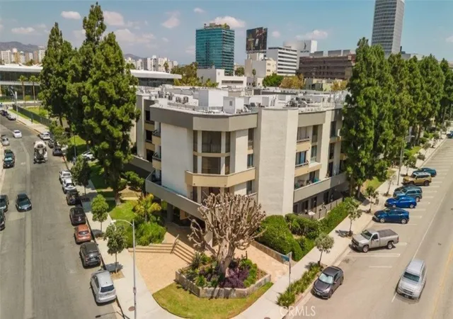 750-s-spaulding-ave-215-los-angeles-ca-90036/hzid_67a9943e
