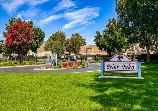 10435-w-briar-oaks-dr-a-stanton-ca-90680/hzid_8a8156d6