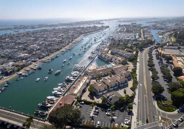 1022-bayside-510-newport-beach-ca-92660/hzid_24032412