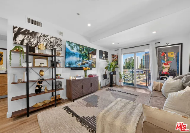 100-s-alameda-st-476-los-angeles-ca-90012/hzid_e6917f73