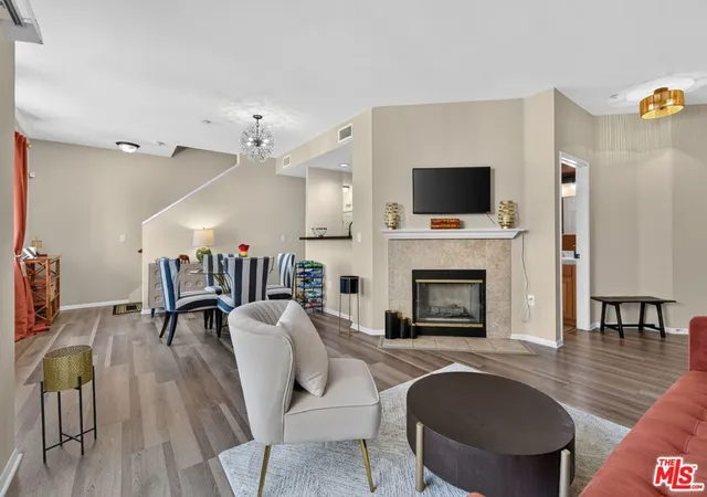 4600-don-lorenzo-dr-4-los-angeles-ca-90008/hzid_e12bd280
