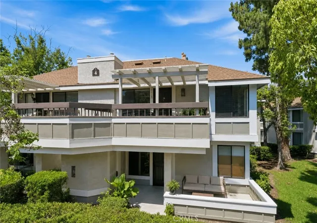 25717-sycamore-pointe-lake-forest-ca-92630/hzid_fa4ecfd7