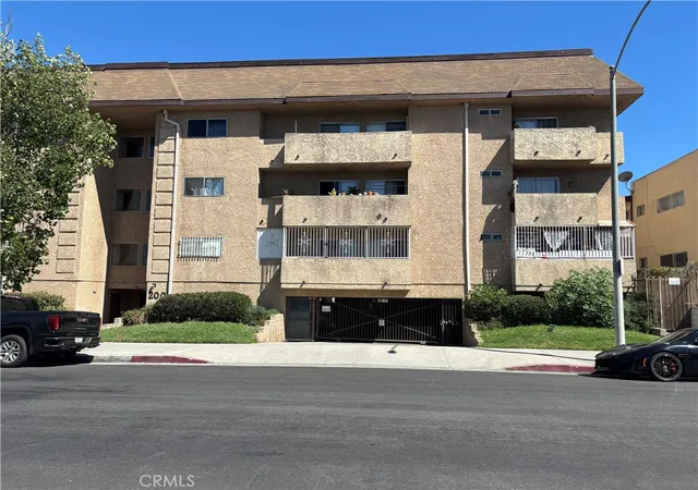 200-s-reno-los-angeles-ca-90057/hzid_cce47803