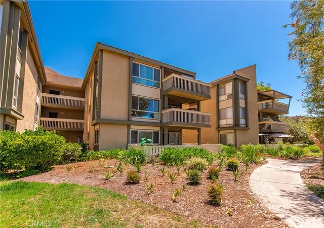 254-sequoia-ct-26-thousand-oaks-ca-91360/hzid_dff156c8