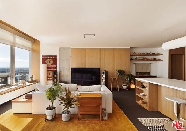 1155-s-grand-ave-2107-los-angeles-ca-90015/hzid_ef8c813c