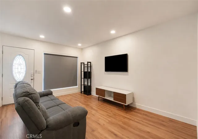 2900-madison-fullerton-ca-92831/hzid_81e8c861