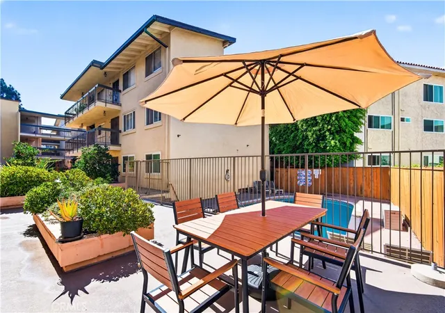 6151-canterbury-dr-104-culver-city-ca-90230/hzid_e40c1af4