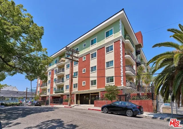944-s-serrano-ave-301-los-angeles-ca-90006/hzid_11bd0218