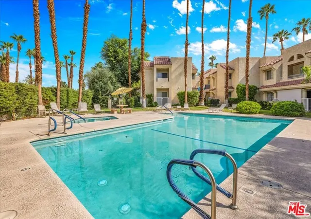 2700-lawrence-crossley-rd-83-palm-springs-ca-92264/hzid_dd390bba