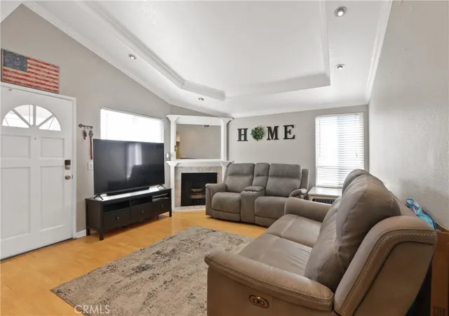 10373-e-briar-oaks-dr-a-stanton-ca-90680/hzid_160dc6f1
