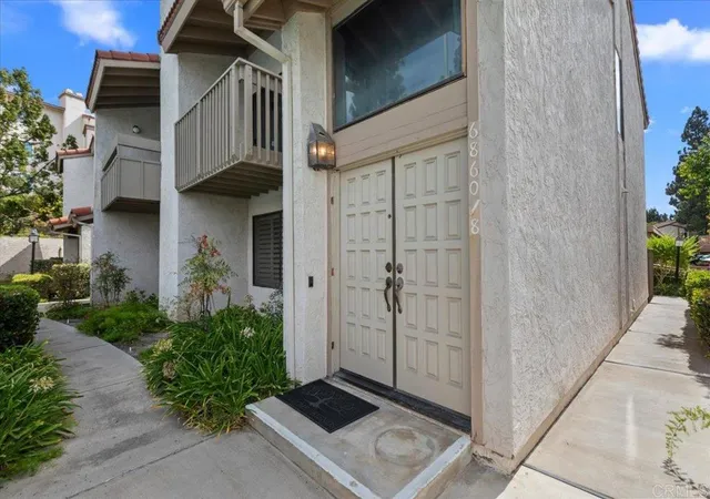 6860-caminito-montanoso-8-san-diego-ca-92119/hzid_8545fd80